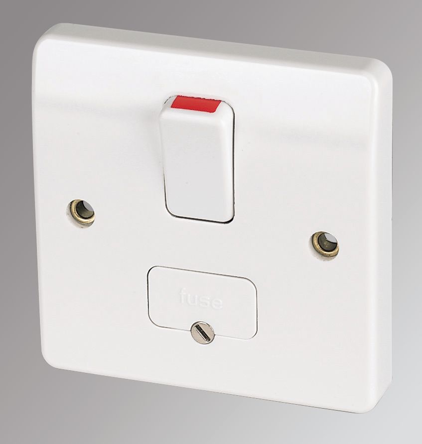 MK Logic Plus 13A Switched Fused Spur & Flex Outlet White with Colour-Matched Inserts Reviews