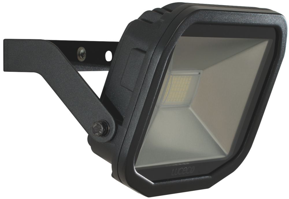 Luceco LFS30B150 LED Floodlight 38W Black Cool White Reviews