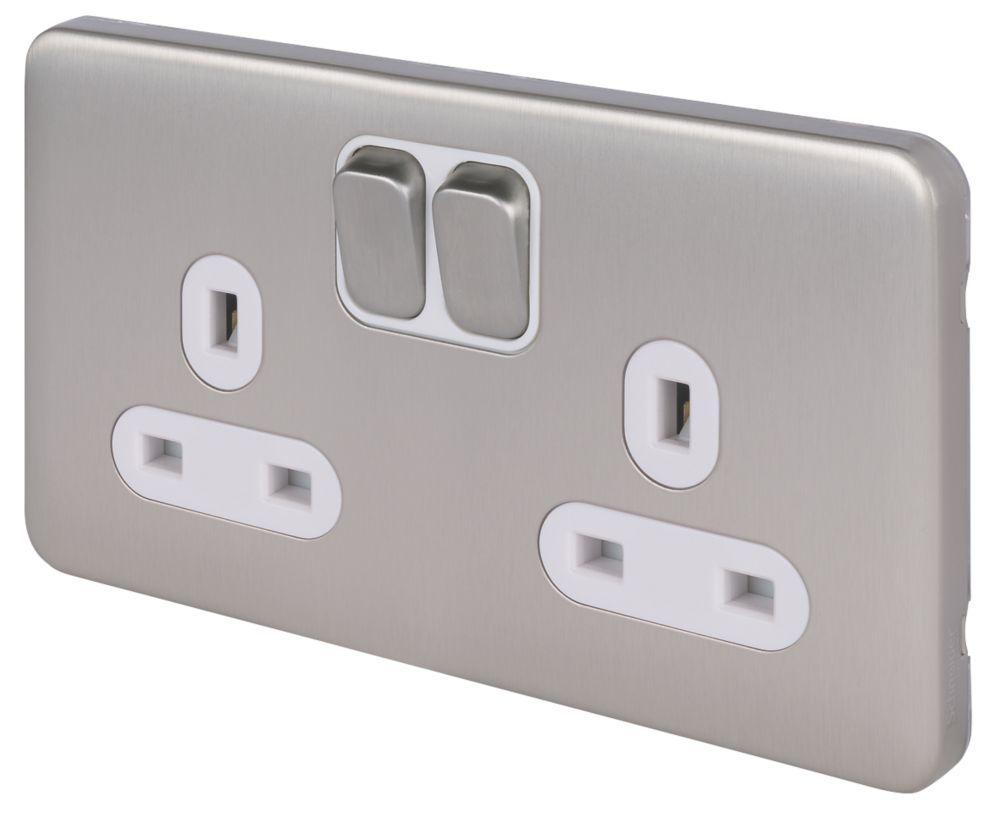 Schneider Electric Lisse Deco 13A 2-Gang SP Switched Plug Socket Brushed Stainless Steel with White Inserts Reviews