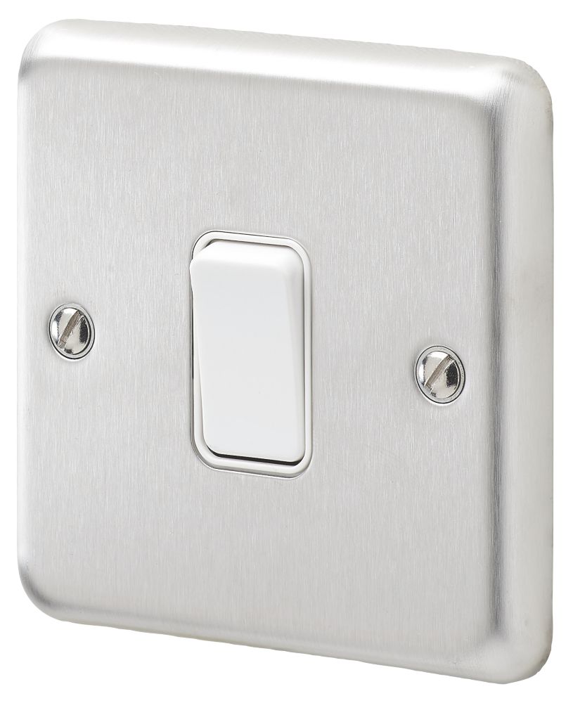 MK Albany Plus 10AX 1-Gang 2-Way Switch Brushed Stainless Steel with White Inserts Reviews