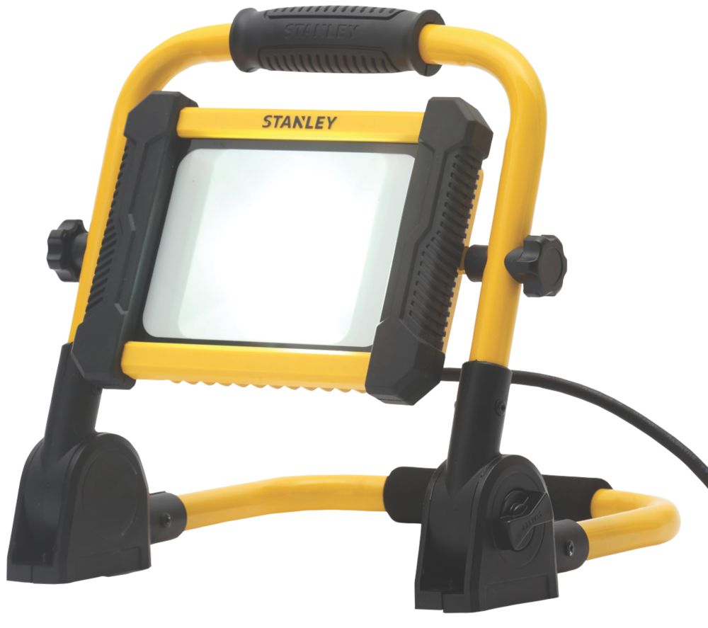 Stanley SXLS31335E Folding Worklight 20W 240V Reviews