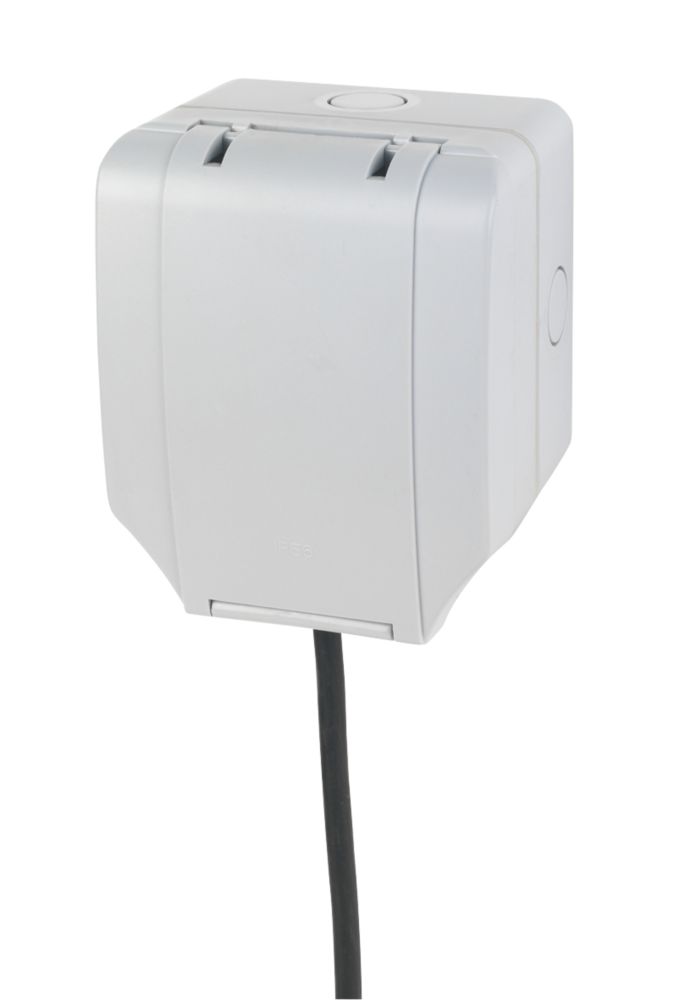 LAP IP66 13A 1-Gang DP Weatherproof Outdoor Switched Socket