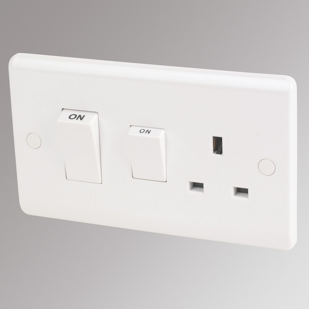 LAP 45A 2-Gang DP Cooker Switch & 13A DP Switched Socket White with White Inserts Reviews