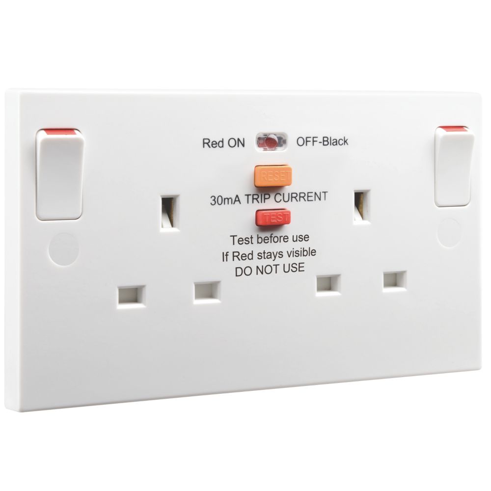 British General 900 Series 13A 2-Gang SP Switched Passive RCD Socket White