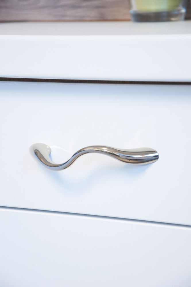 Siro Squiggle Cabinet Pull Handle Bright Nickel 96mm