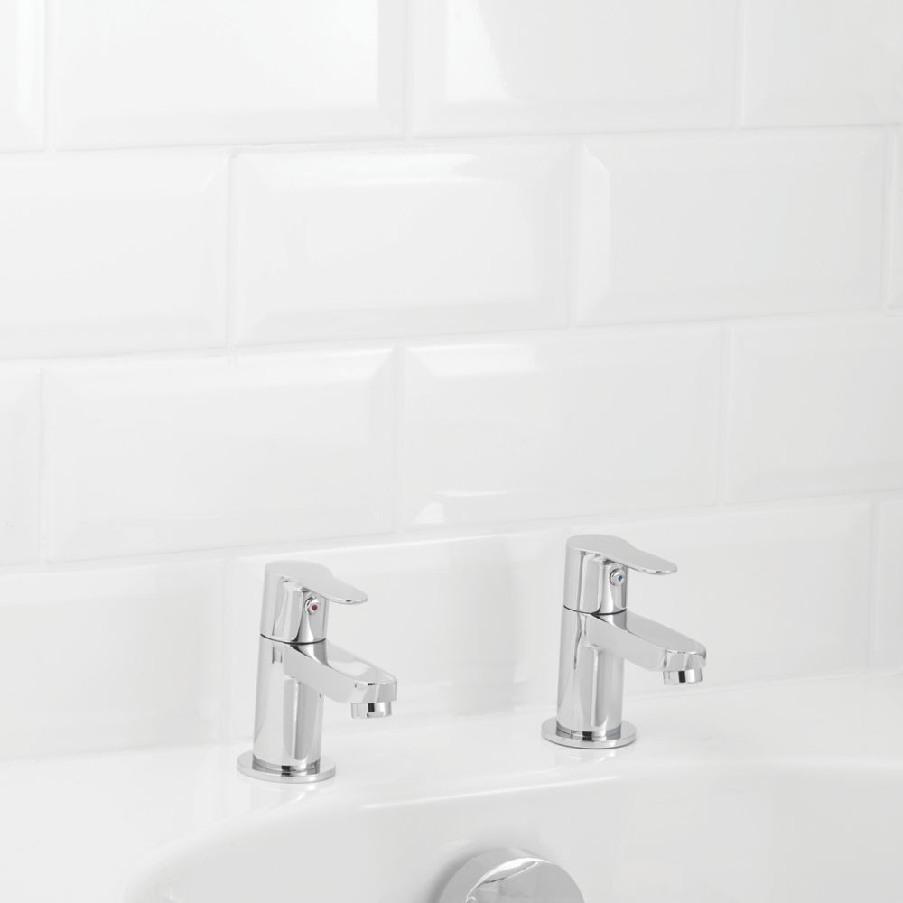 Lecci Bath Pillar Taps