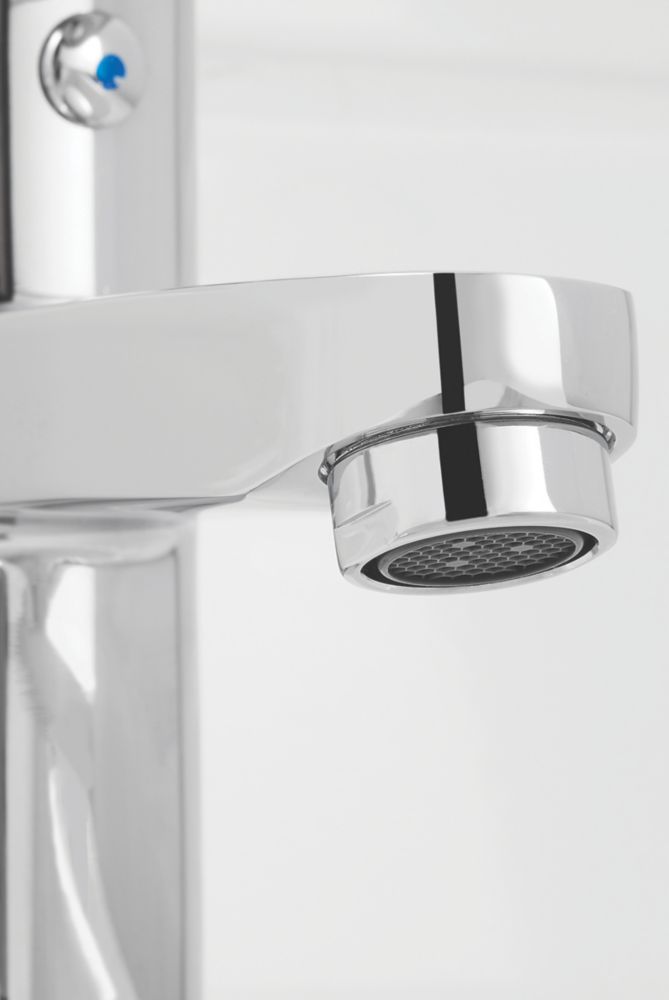 Lecci Bath Pillar Taps