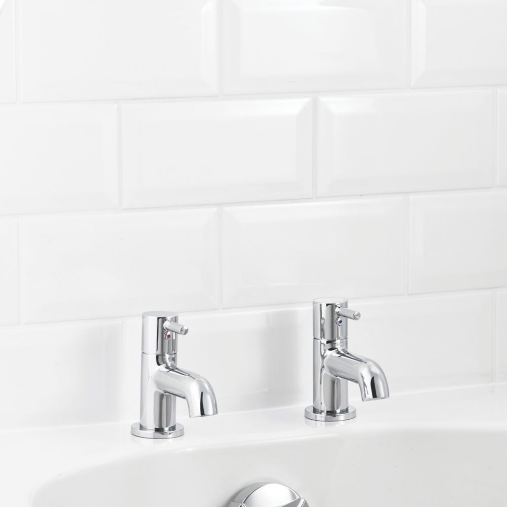 Hoffell Bath Pillar Taps