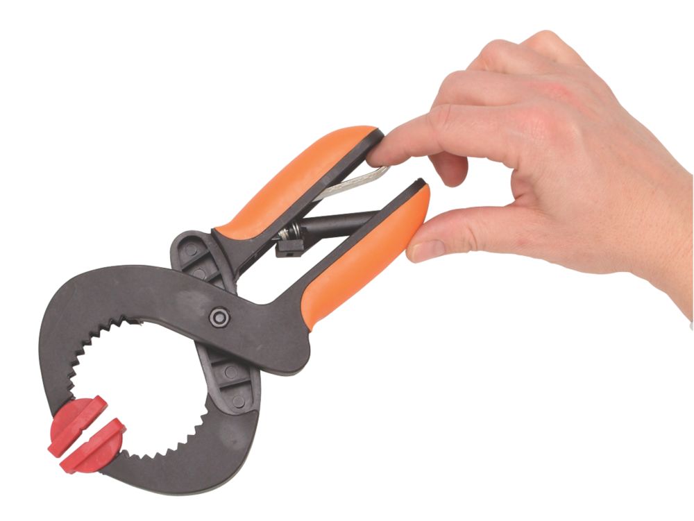 Roughneck Ratchet Hand Clamp 3