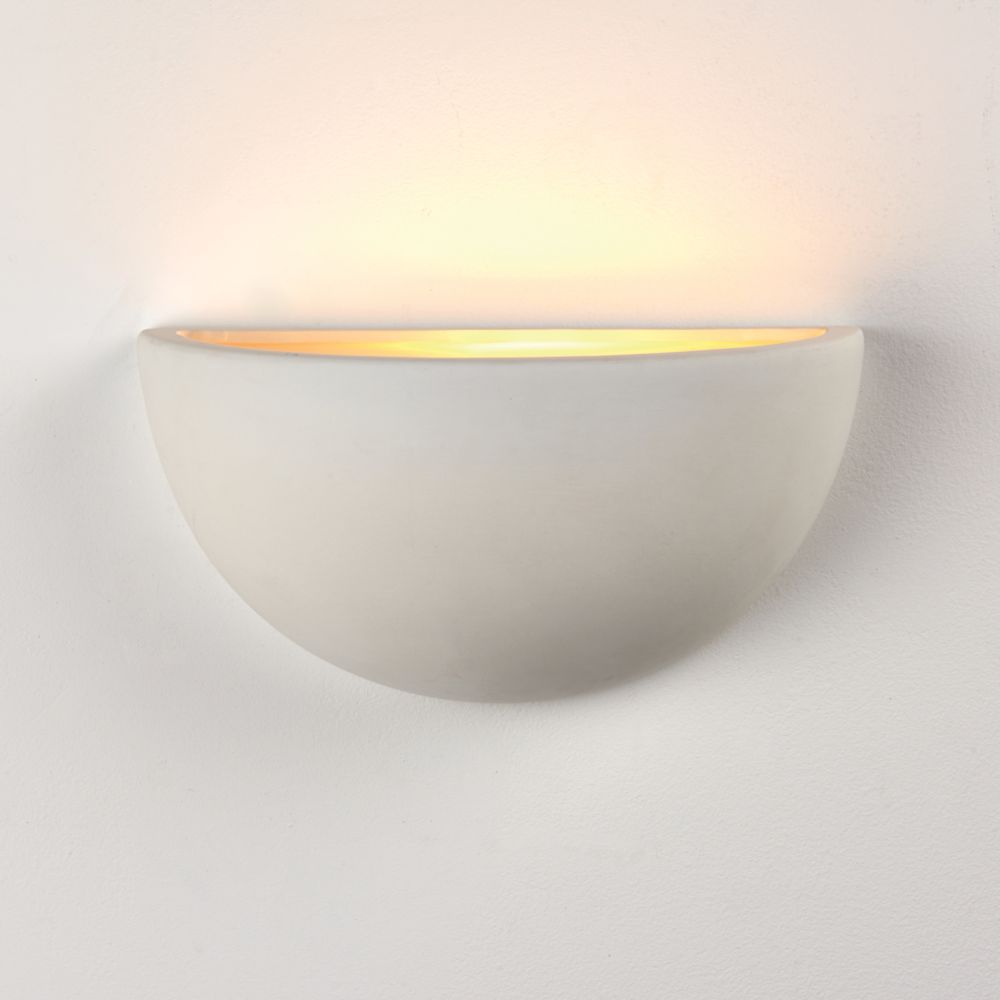 Aura Wall Light Matt White 40W 240V