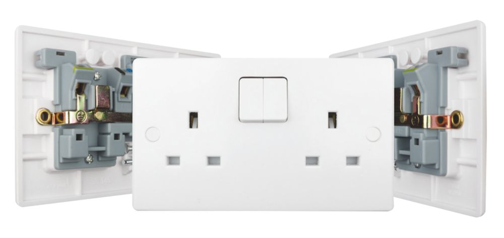 Schneider Electric Ultimate Slimline 13A 2-Gang DP Switched Plug Socket White