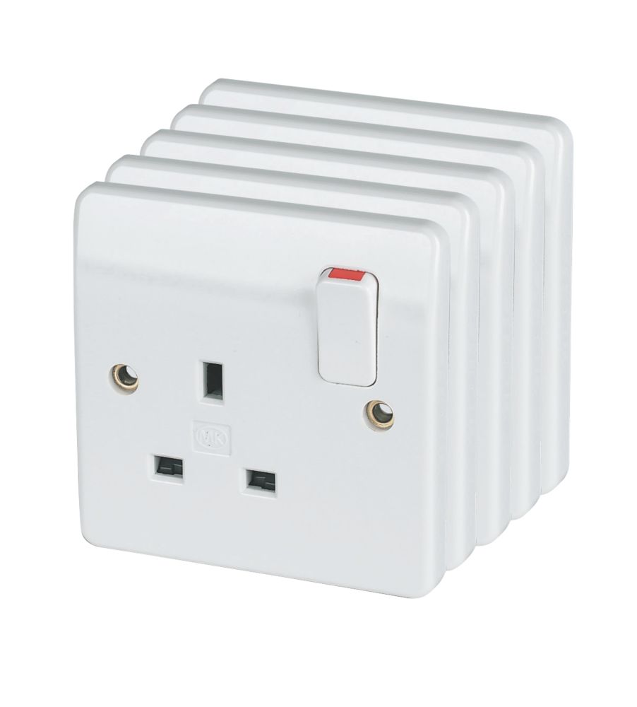 MK Logic Plus 13A 1-Gang DP Switched Plug Socket White 5 Pack Reviews