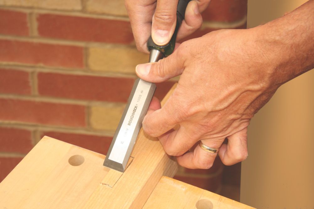 Roughneck Bevel-Edged Chisel Set & Sharpening Kit 6 Pieces