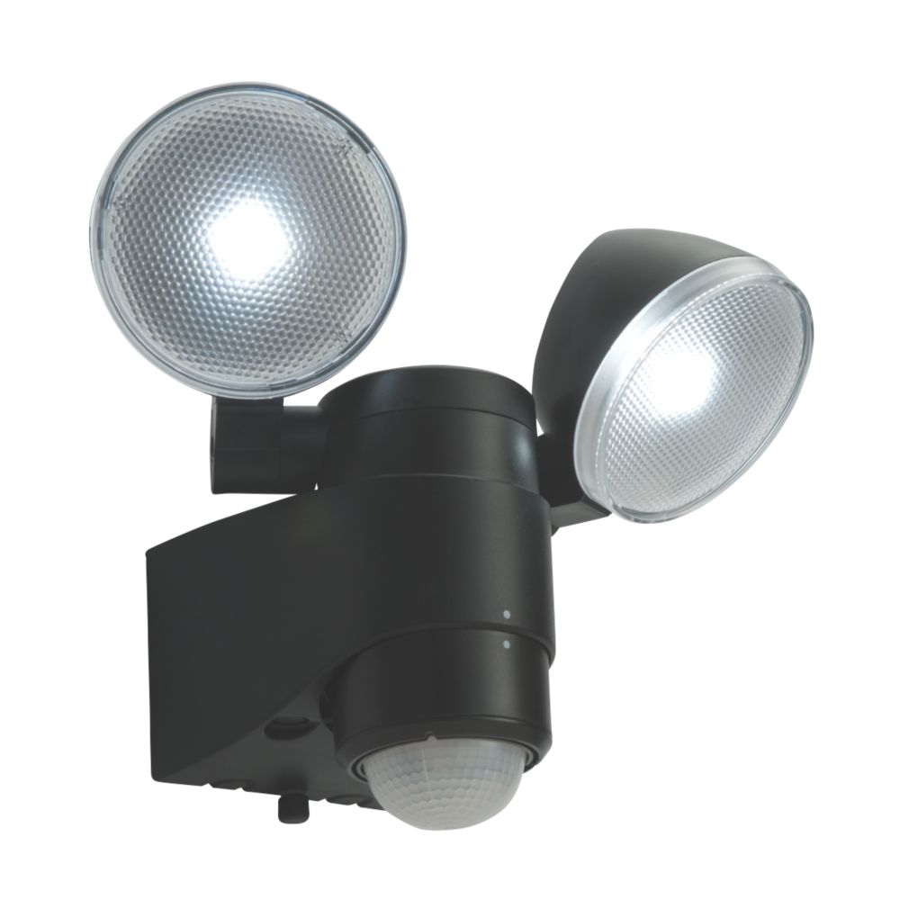 Saxby Laryn LED Floodlight & PIR Black 2 x 2W Daylight Reviews