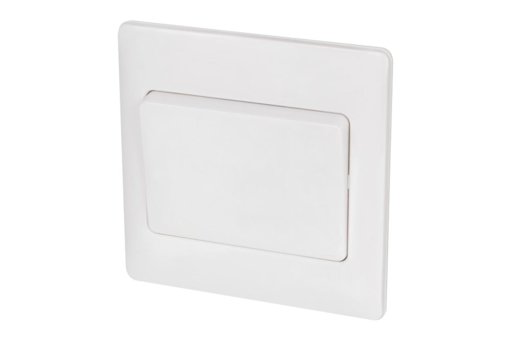 Schneider Electric Ultimate Slimline 10AX 1-Gang 2-Way Light Switch White with White Inserts Reviews