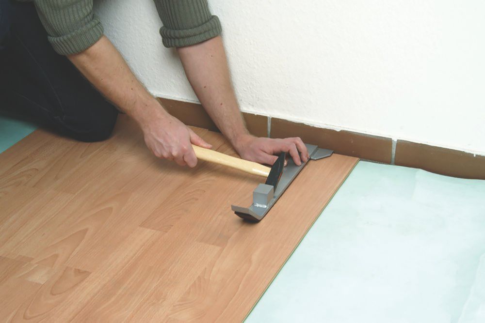 Wolfcraft Pulling Ledge for Laminate Flooring