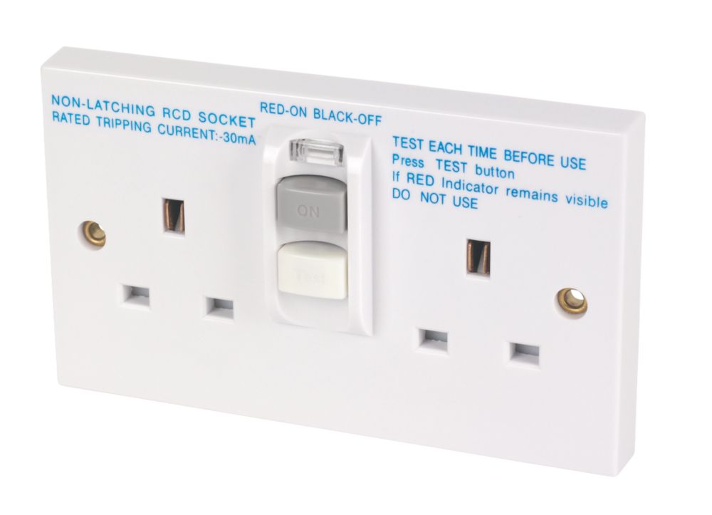 Schneider Electric Ultimate Slimline 13A 2-Gang DP Switched Active Socket White Reviews