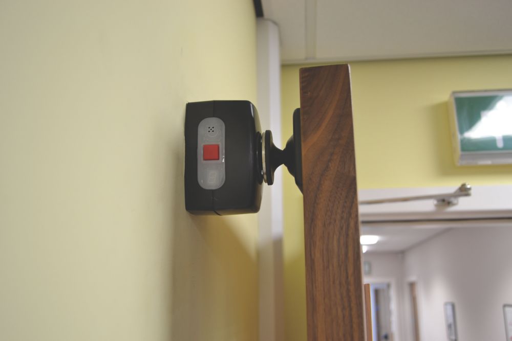 Agrippa Wireless Sound-Activated Magnetic Fire Door Holder Black