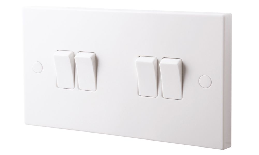 British General 900 Series 10AX 4-Gang 2-Way Light Switch White Reviews