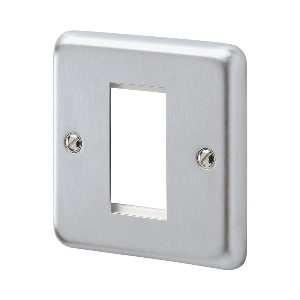 MK Albany Plus 1-Gang Light Switch Surround Brushed Chrome Reviews