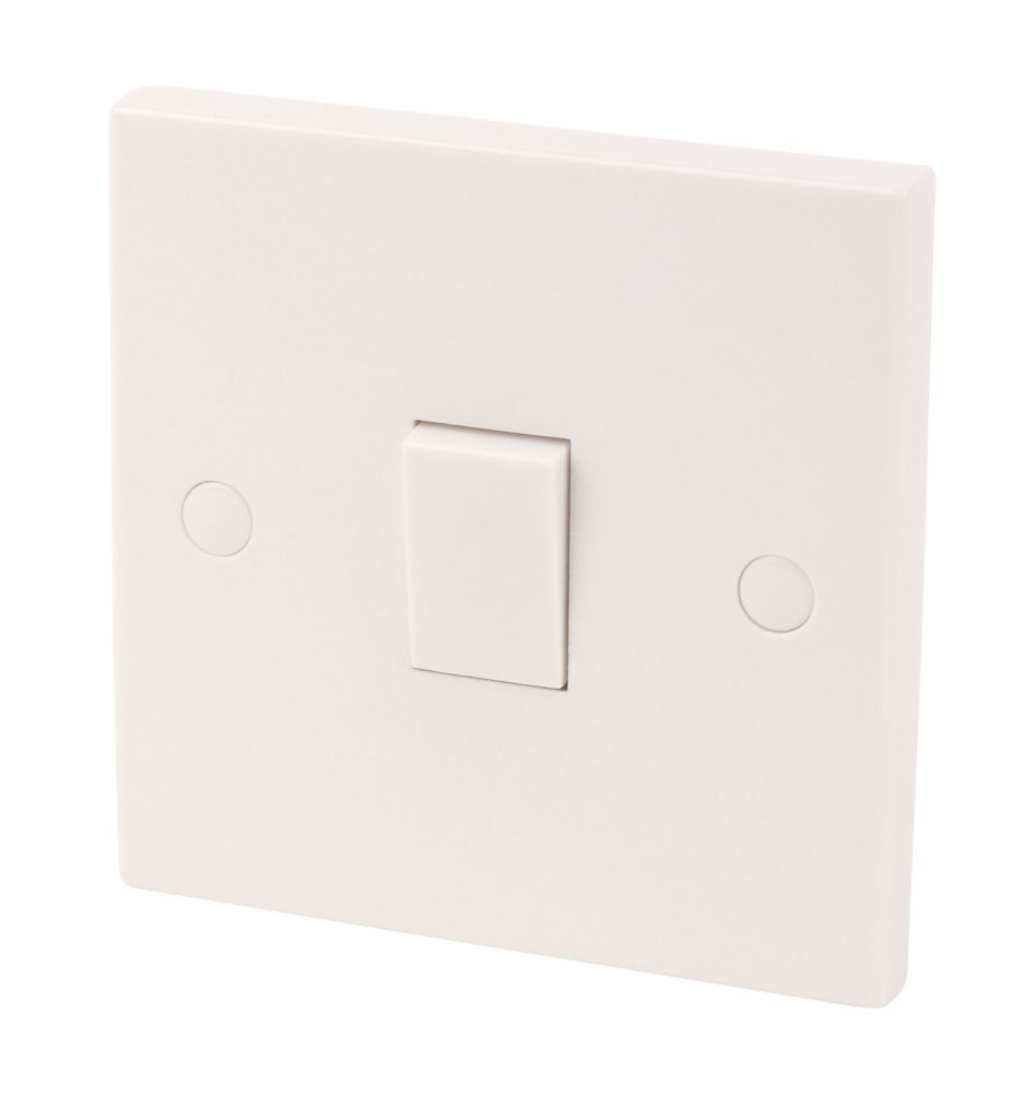 10ax 1 Gang 2 Way Light Switch White Switches Sockets Screwfix Com