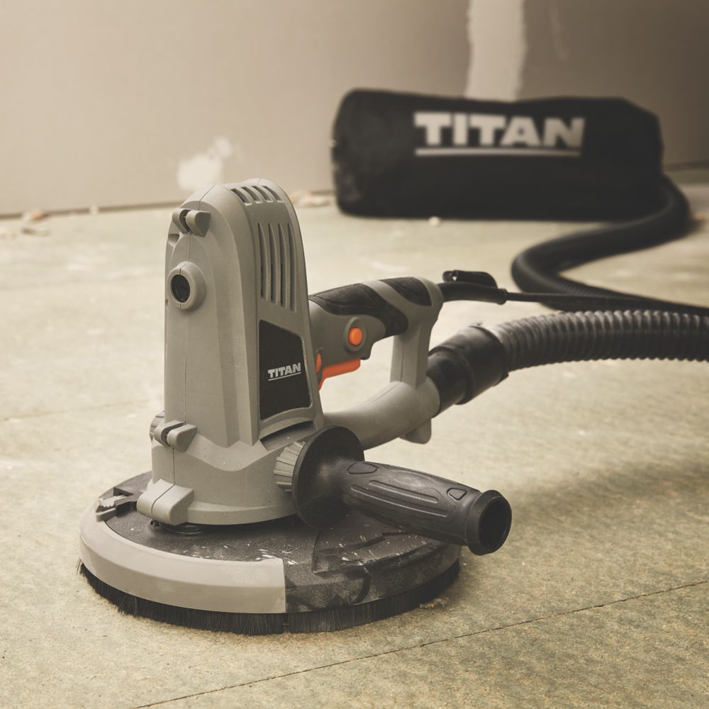 Titan TTB715SDR 215mm Electric Drywall Sander 230 240V Screwfix