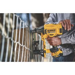 Dewalt dcfs950 online staples