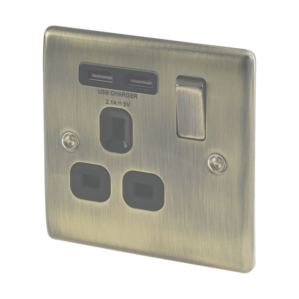 British General Nexus Metal 13A 1-Gang SP Switched Socket + 2.1A 10.5W 2-Outlet Type A USB Charger Antique Brass with Black Inserts