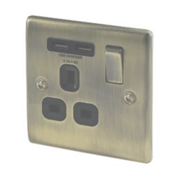 British General Nexus Metal 13A 1-Gang SP Switched Socket + 2.1A 10.5W 2-Outlet Type A USB Charger Antique Brass with Black Inserts