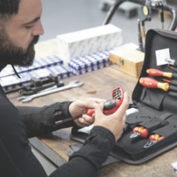 Wiha  VDE Tool Set with Pouch 32 Pieces