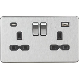 Knightsbridge  13A 2-Gang SP Switched Socket + 4.0A 20W 2-Outlet Type A & C USB Charger Brushed Chrome with Black Inserts