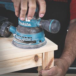 Screwfix makita sander hot sale