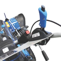 Hyundai HYSW1000 173cc Self-Propelled Petrol Yard Sweeper Powerbrush 1000mm