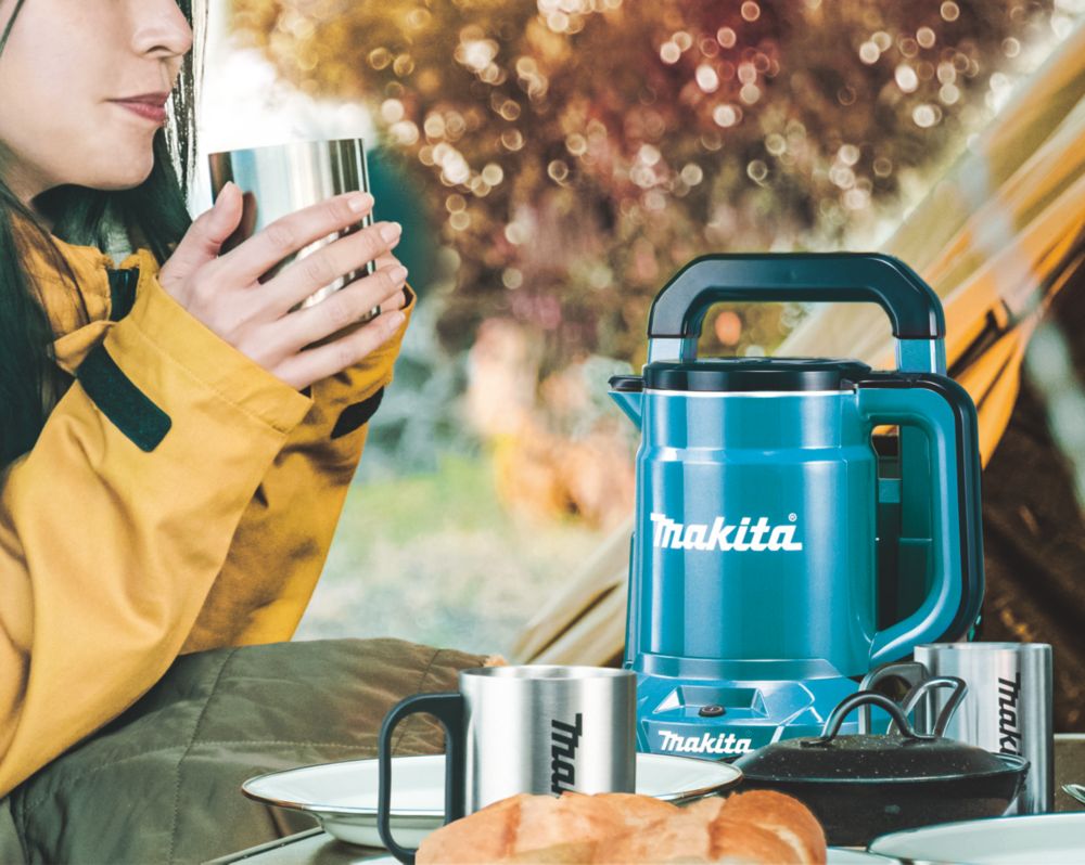 Makita KT001GZ 40V Li Ion XGT Cordless Kettle Bare Screwfix