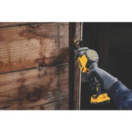 Dewalt reciprocating saw discount 12v