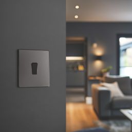 British General Evolve 20A 16AX 1-Gang Intermediate Light Switch Black