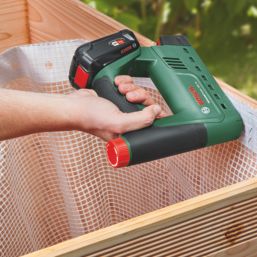 Bosch UniversalTacker 18V-14 14mm 18V Li-Ion Power for All  Hobby Cordless Stapler / Nail Gun - Bare