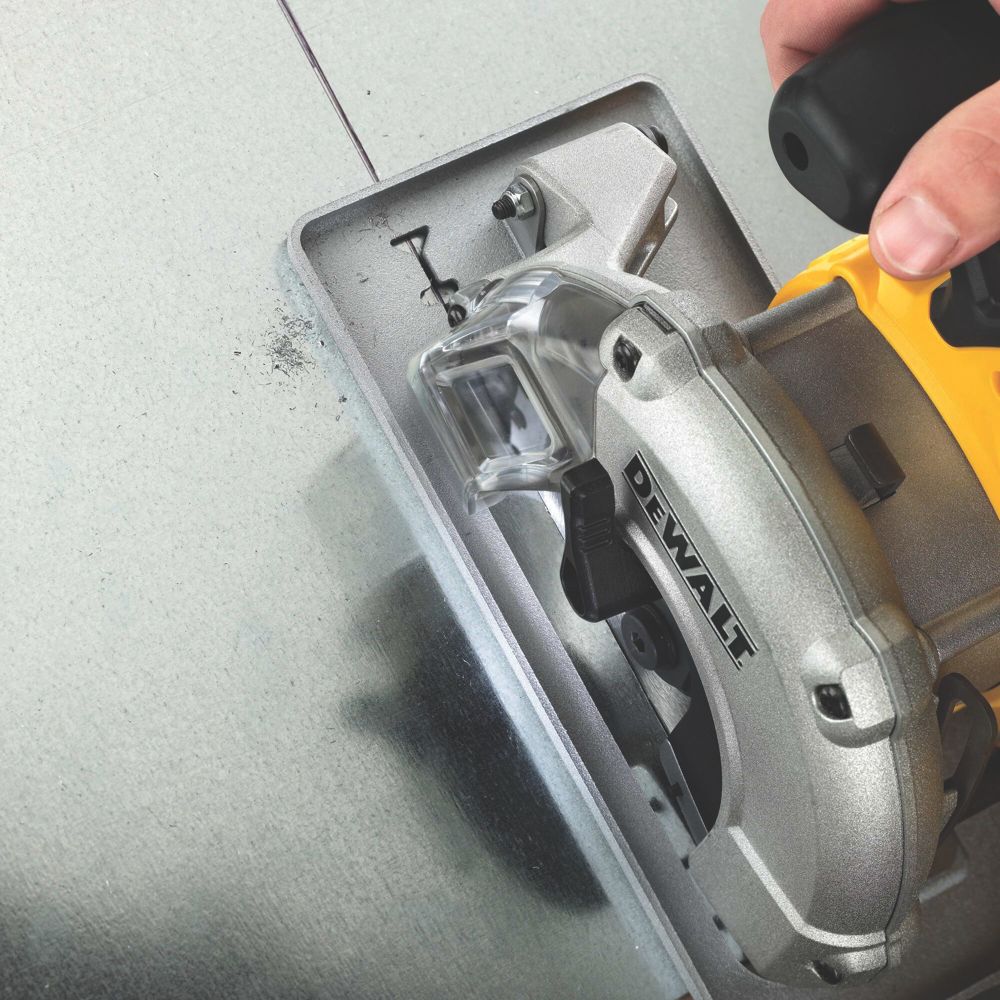 Dewalt metal deals cutting circular saw