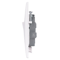 Schneider Electric Ultimate Slimline 10A 1-Gang 3-Pole Fan Isolator Switch White