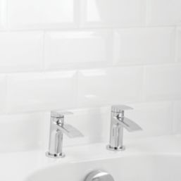 Magor Bath Pillar Taps - Screwfix