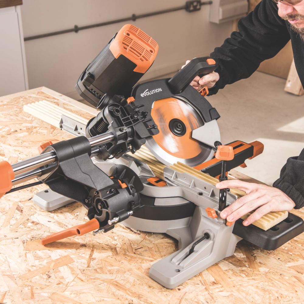 Evolution mitre saw screwfix discount