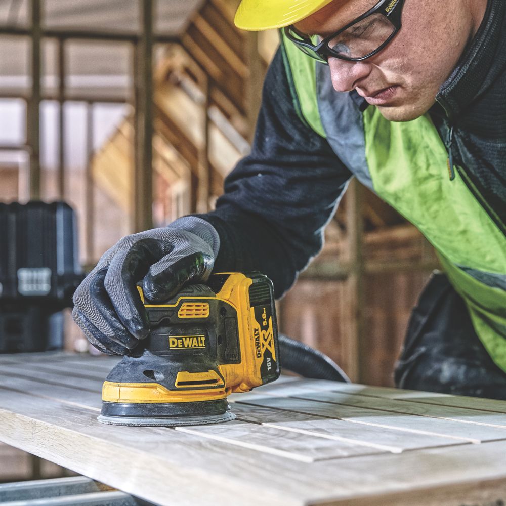 Dewalt da deals sander