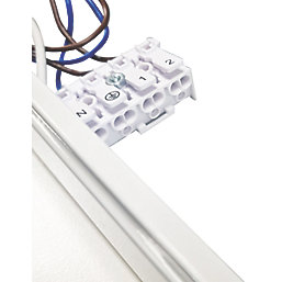 Knightsbridge BATSC Single 5ft Maintained or Non-Maintained Switchable Emergency LED Self-Test Batten With Microwave Sensor 22/41W 3300 - 6040lm 230V