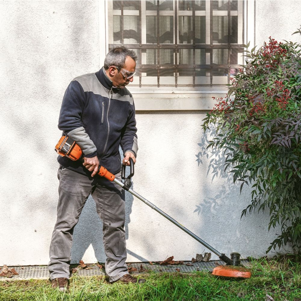 Worx WG183E.9 40V Lithium PowerShare / Pro Cordless Grass Trimmer