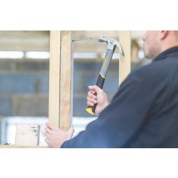 Stanley Fibreglass Claw Hammer 16oz (0.45kg) - Screwfix