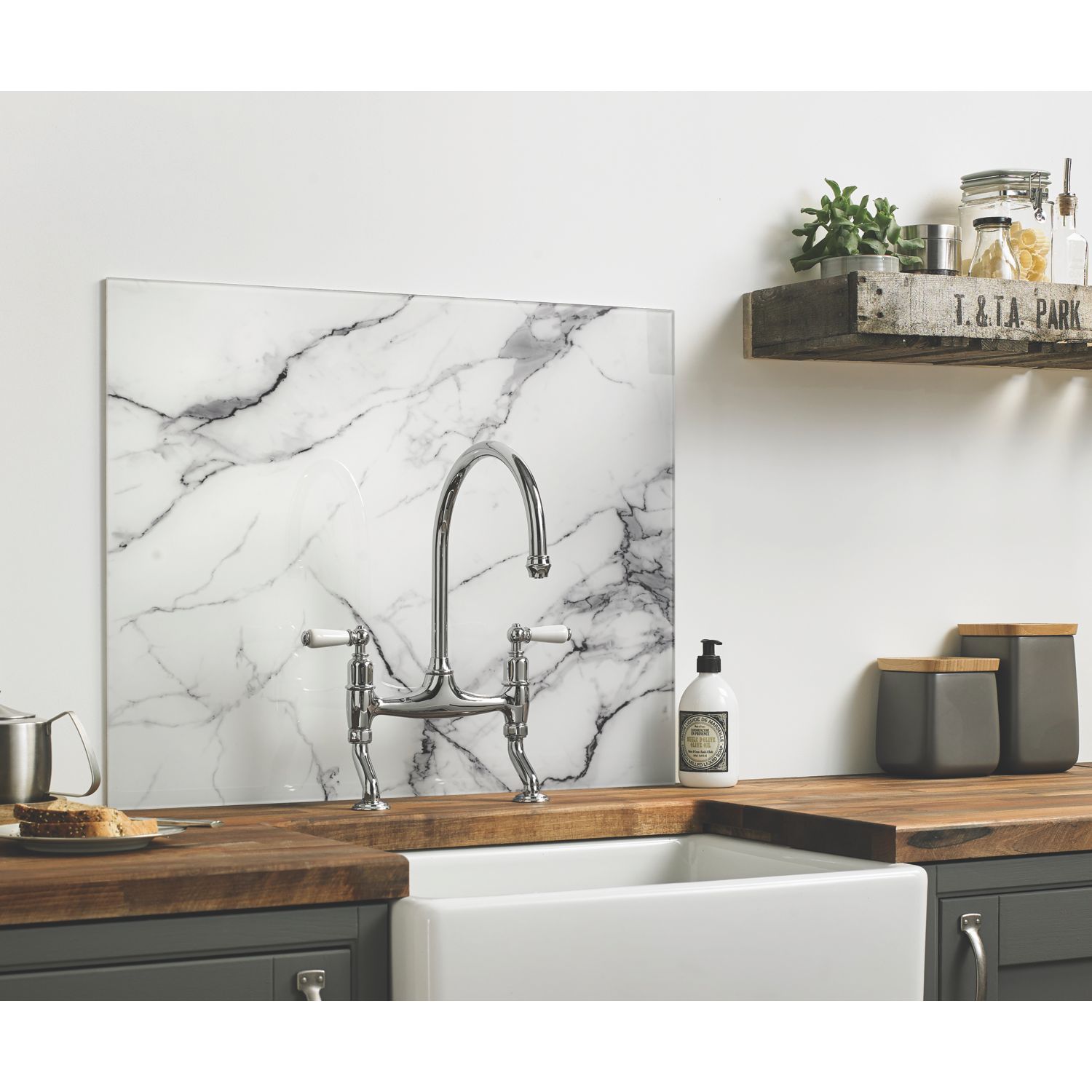 Splashback Carrara Marble Self-Adhesive Splashback 600mm x 750mm x 6mm (164JJ)