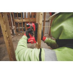 Milwaukee Cable Staples Hot Dip Galvanised 25mm x 19mm 600 Pack