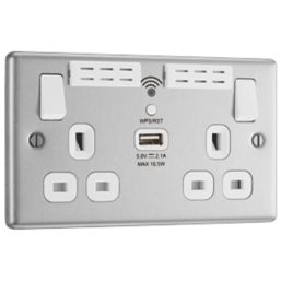LAP  13A 2-Gang SP Switched Wi-Fi Extender + 2.1A 10.5W 1-Outlet Type A USB Charger Brushed Steel with White Inserts