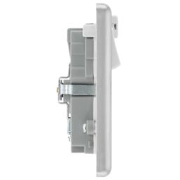 LAP  13A 2-Gang SP Switched Wi-Fi Extender + 2.1A 10.5W 1-Outlet Type A USB Charger Brushed Steel with White Inserts