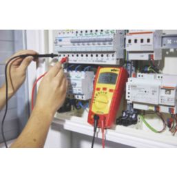 Wiha AC/DC Digital Multimeter 600V